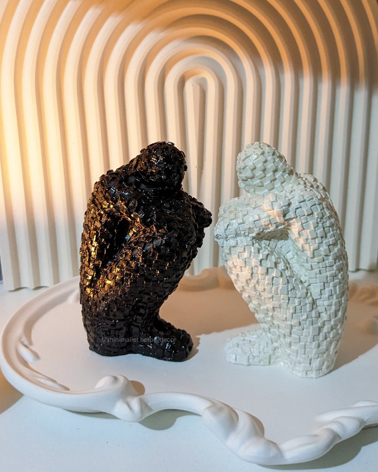 Thinking Statues