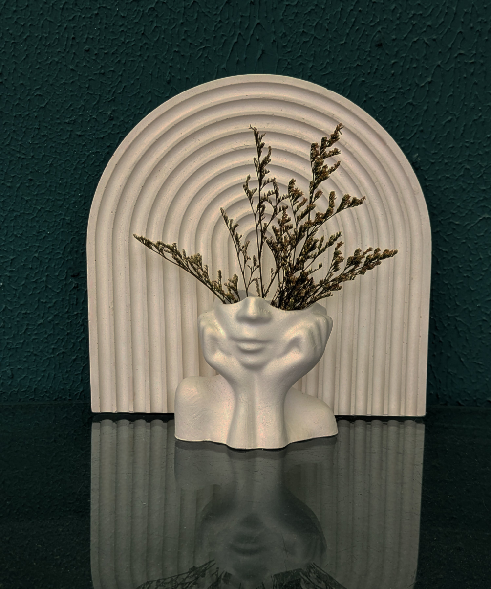 Lady Pot